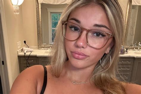 breckie hill onlyfans worth it|Breckie Hill on OnlyFans: A Deep Dive into Her Unique Exclusive。